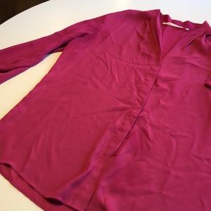 Violet + Claire magenta long sleeve blouse
